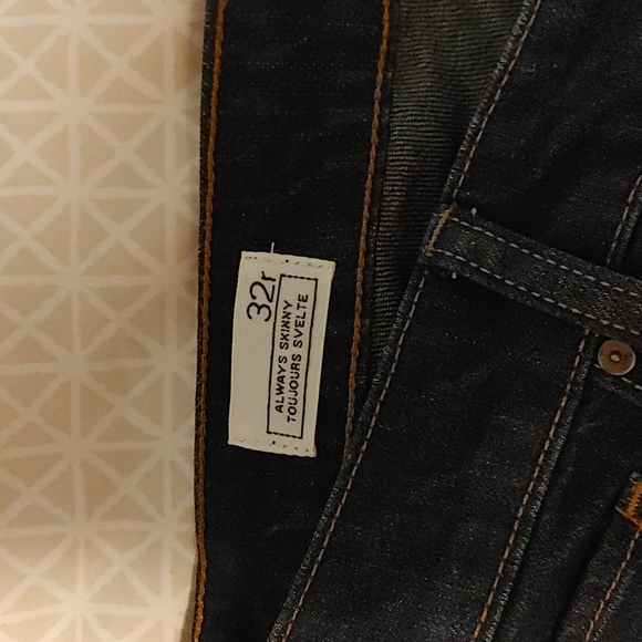 Gap skinny distressed jeans size 32R - Picture 3 of 4